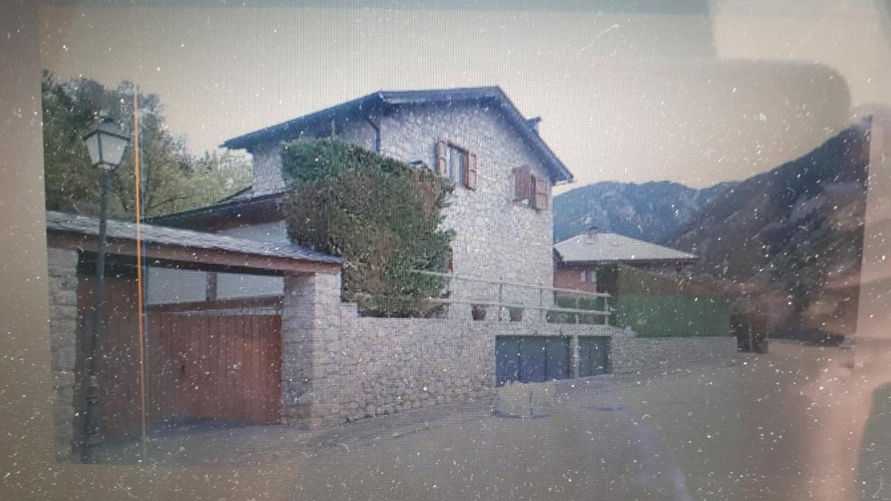 Casa Riu Villa Riu de Cerdanya Exterior photo